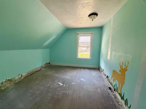 Bedroom - 127 Cherry St, Hardwick, VT 05843 photo 1 of 4