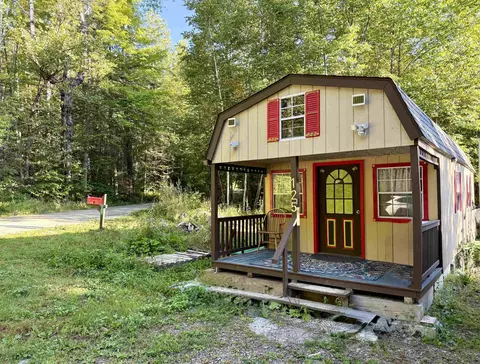 125 Dance Hall Rd, Lunenburg, VT 05906