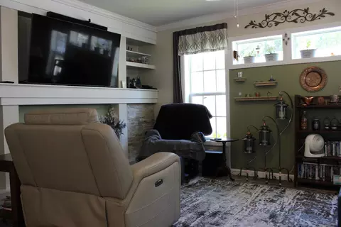 514 Canterbury Dr, Exeter, NH 03833 photo 8