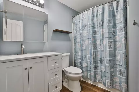 Bath - 6 Pleasant St #E8, Hooksett, NH 03106 photo 2 of 2