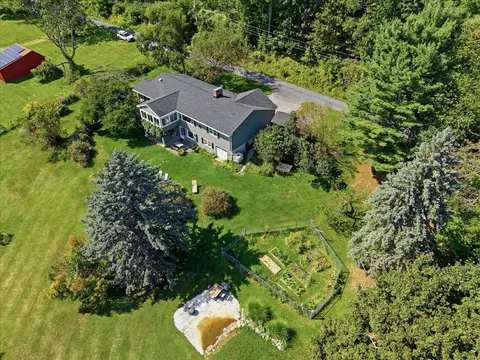 66 Crosier Rd, Shaftsbury, VT 05262