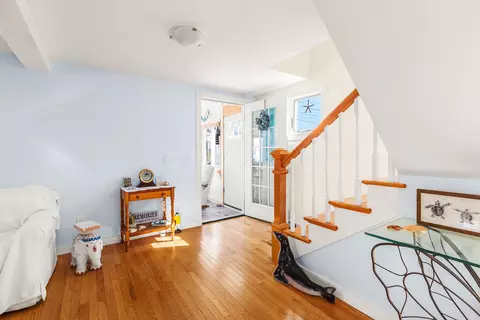 Entry Way - 61 Island Path, Hampton, NH 03842 photo 2 of 3