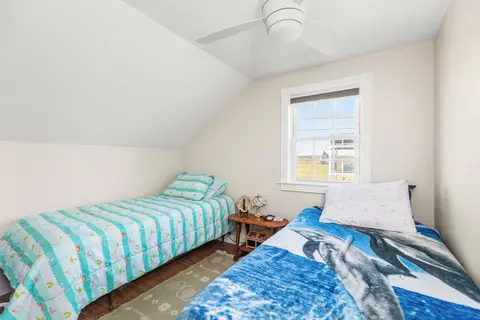 Bedroom - 61 Island Path, Hampton, NH 03842 photo 3 of 4