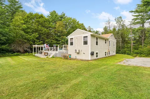 Exterior - 37 Riverside Dr, Sunapee, NH 03782 photo 7 of 8