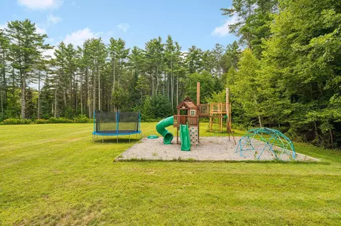 Exterior - 37 Riverside Dr, Sunapee, NH 03782 photo 5 of 8