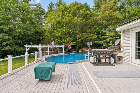 Exterior - 37 Riverside Dr, Sunapee, NH 03782 photo 4 of 8