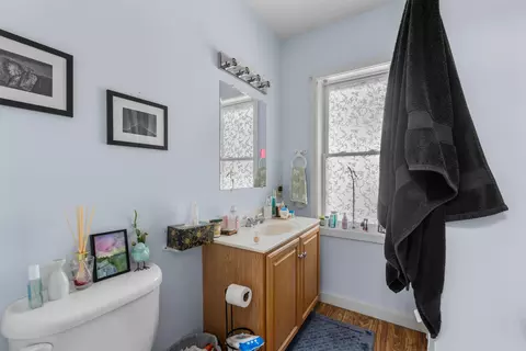 Bath - 1657 E Main St, Conway, NH 03813 photo 7 of 8