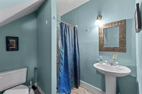 Bath - 1657 E Main St, Conway, NH 03813 photo 1 of 8