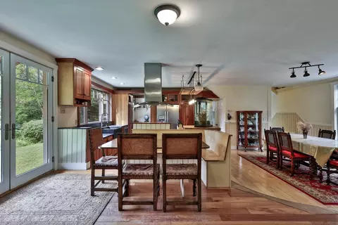 Dining - 11 Maple St, Springfield, VT 05150 photo 2 of 3