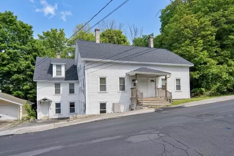44 Bridge St, Hillsborough, NH 03244