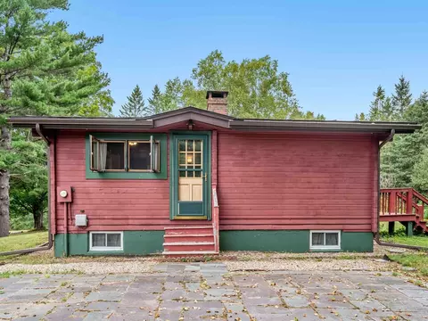 Exterior - 360 Bunker Hill Cir, Marshfield, VT 05658 photo 9 of 11