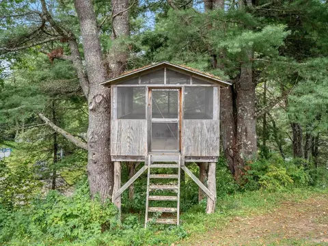 Exterior - 360 Bunker Hill Cir, Marshfield, VT 05658 photo 11 of 11