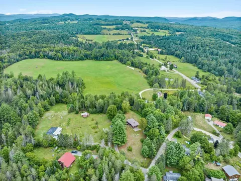 View/Area - 360 Bunker Hill Cir, Marshfield, VT 05658 photo 6 of 9