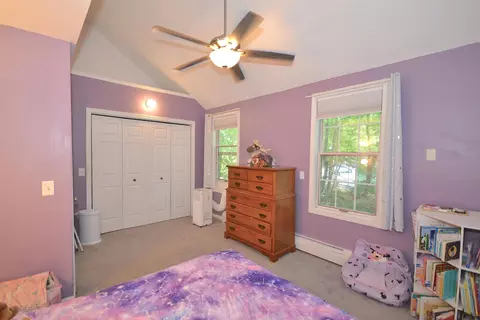 Bedroom - 1465 Hooksett Rd #178, Hooksett, NH 03106 photo 7 of 8