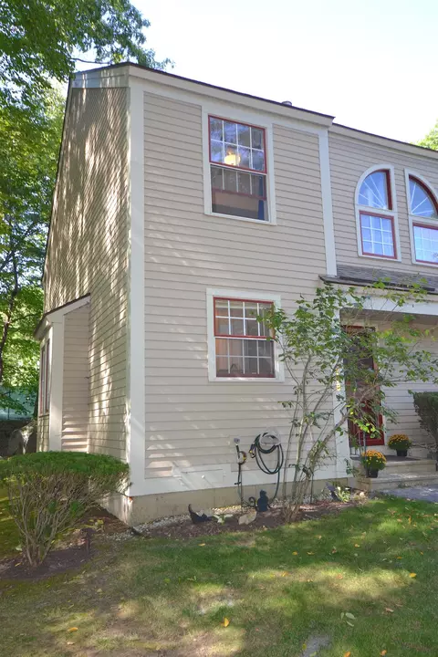 Exterior - 1465 Hooksett Rd #178, Hooksett, NH 03106 photo 11 of 15