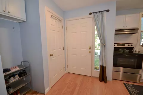 Entry Way - 1465 Hooksett Rd #178, Hooksett, NH 03106 photo 1 of 4