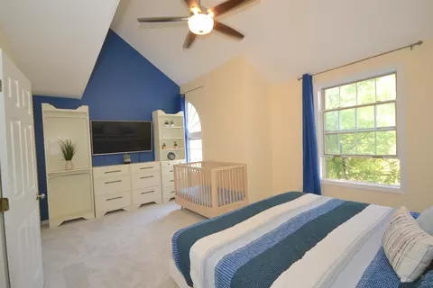 Bedroom - 1465 Hooksett Rd #178, Hooksett, NH 03106 photo 1 of 8