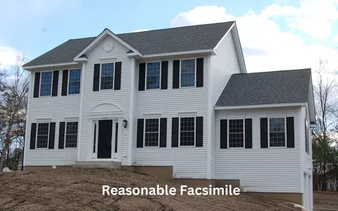 133 Lantern Dr, Sandown, NH 03873