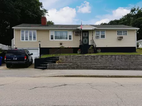 247 S Jewett St, Manchester, NH 03103