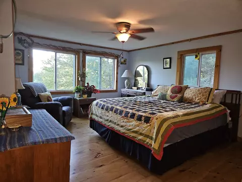 Bedroom - 40 Carousel Ct, White River Junction, VT 05001 photo 1 of 3