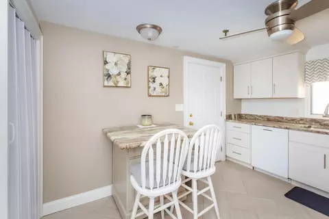 Kitchen - 463 Ocean Blvd #B7, Hampton, NH 03842 photo 1 of 3