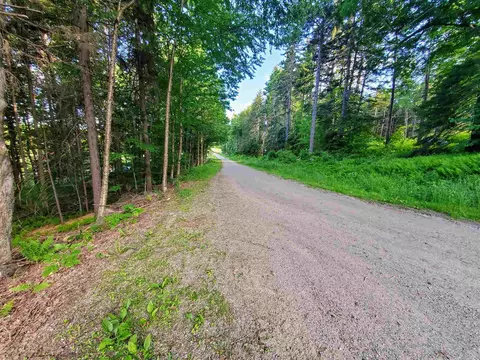 4 Murdock Ln, Whitingham, VT 05361 photo 2