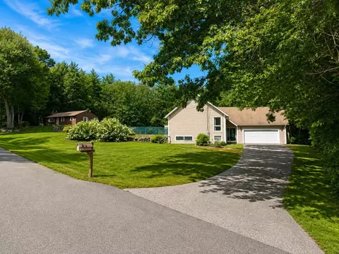 Exterior - 1 Gates Dr, Derry, NH 03038 photo 7 of 8
