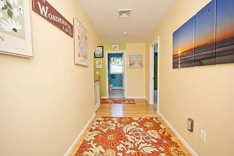 Entry Way - 4 Hudson Dr, Kensington, NH 03833 photo 1 of 3