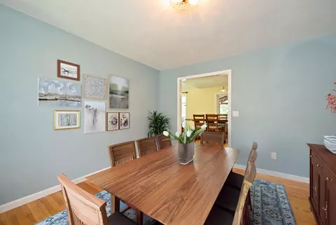 Dining - 4 Hudson Dr, Kensington, NH 03833 photo 2 of 3