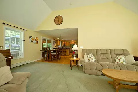 Living - 4 Hudson Dr, Kensington, NH 03833 photo 5 of 5