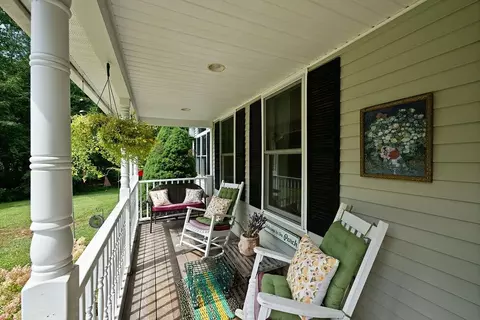 Exterior - 4 Hudson Dr, Kensington, NH 03833 photo 19 of 21