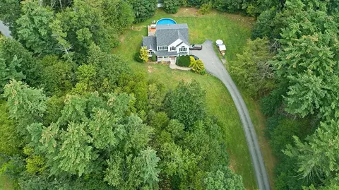 View/Area - 4 Hudson Dr, Kensington, NH 03833 photo 1 of 3