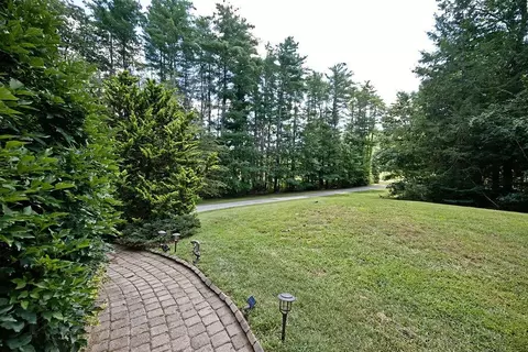 Exterior - 4 Hudson Dr, Kensington, NH 03833 photo 21 of 21