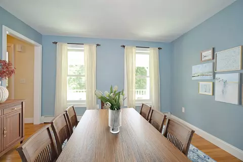 Dining - 4 Hudson Dr, Kensington, NH 03833 photo 3 of 3