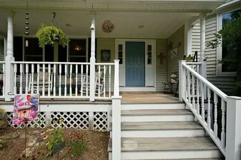 Exterior - 4 Hudson Dr, Kensington, NH 03833 photo 20 of 21