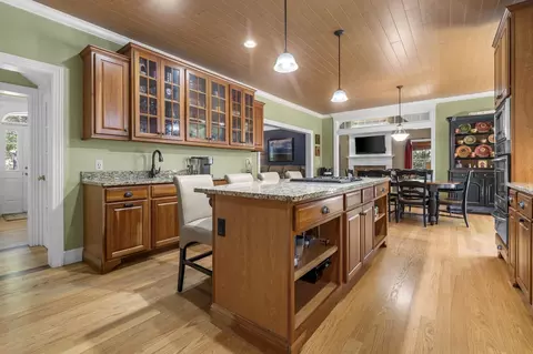 Kitchen - 3 Duston Rd, Windham, NH 03087 photo 2 of 3