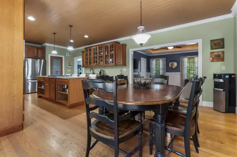 Dining - 3 Duston Rd, Windham, NH 03087 photo 2 of 3