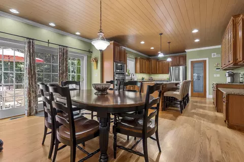Dining - 3 Duston Rd, Windham, NH 03087 photo 1 of 3