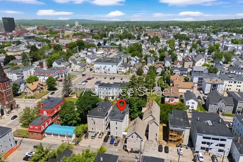 217 Spruce St, Manchester, NH 03103