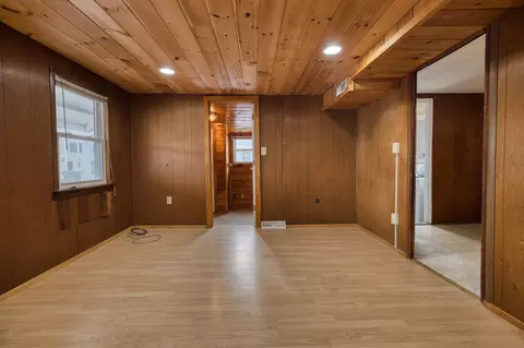 Living - 19 Dover Ave, Hampton, NH 03842 photo 2 of 3