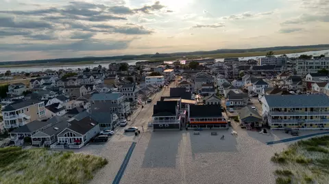 View/Area - 19 Dover Ave, Hampton, NH 03842 photo 11 of 17