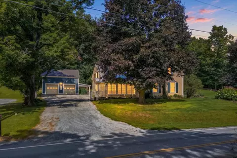59 East St, Middletown Springs, VT 05757