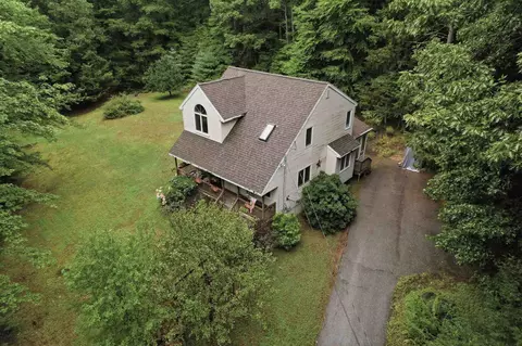 108 Chase Rd, South Hampton, NH 03827