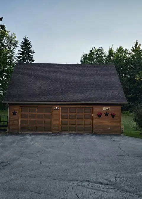 Exterior - 5391 Loop Rd, Troy, VT 05868 photo 4 of 11