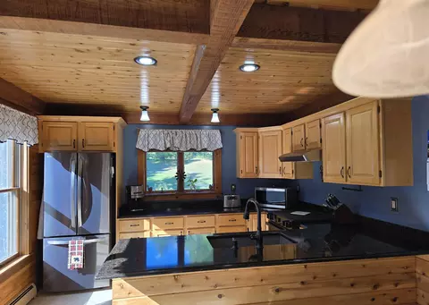 Kitchen - 5391 Loop Rd, Troy, VT 05868 photo 2 of 4