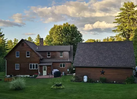 Exterior - 5391 Loop Rd, Troy, VT 05868 photo 3 of 11