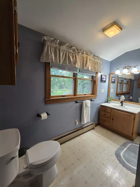 Bath - 5391 Loop Rd, Troy, VT 05868 photo 4 of 5