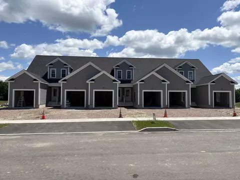 Exterior - 295 Larrow Dr, Williston, VT 05495 photo 6 of 8