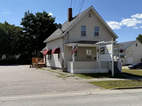 218 Main St, Laconia, NH 03246