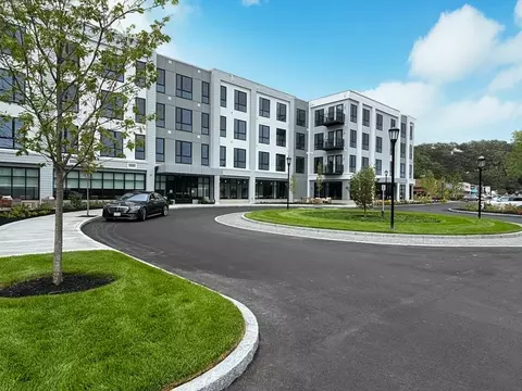 80 Constitution Ave #413, Portsmouth, NH 03801